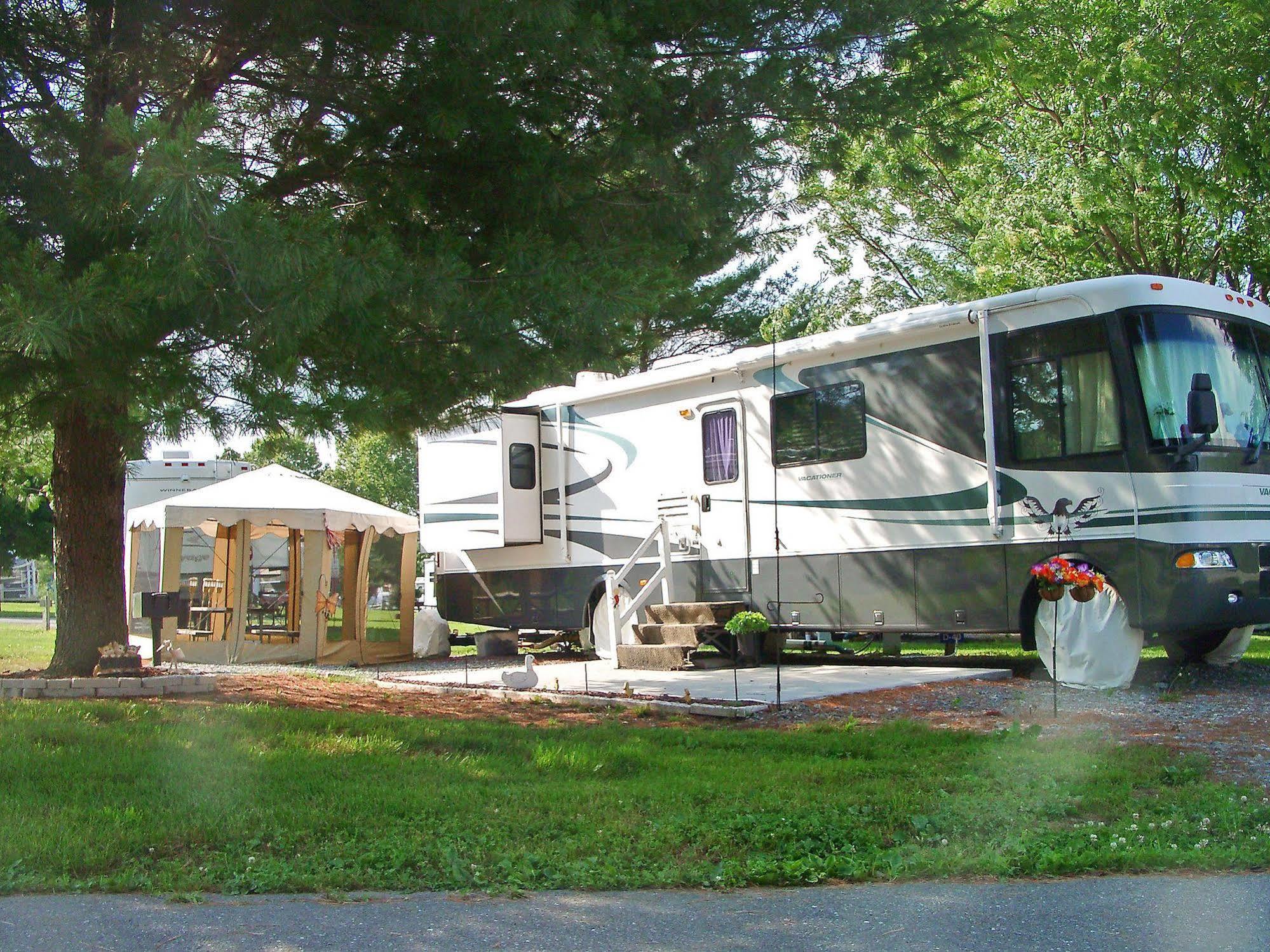 Circle M Rv & Camping Resort - Caravan Park Millersville Εξωτερικό φωτογραφία