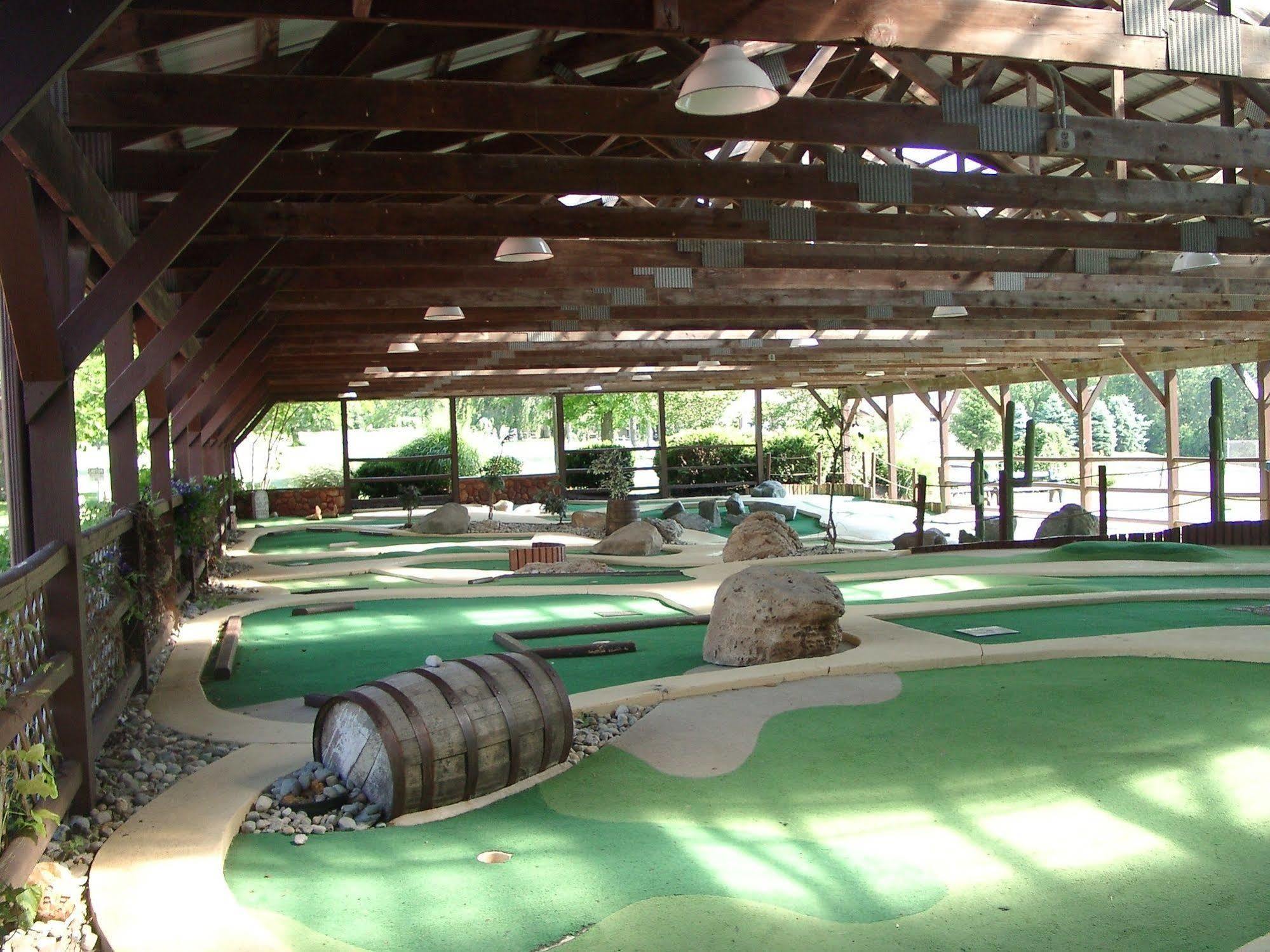 Circle M Rv & Camping Resort - Caravan Park Millersville Εξωτερικό φωτογραφία